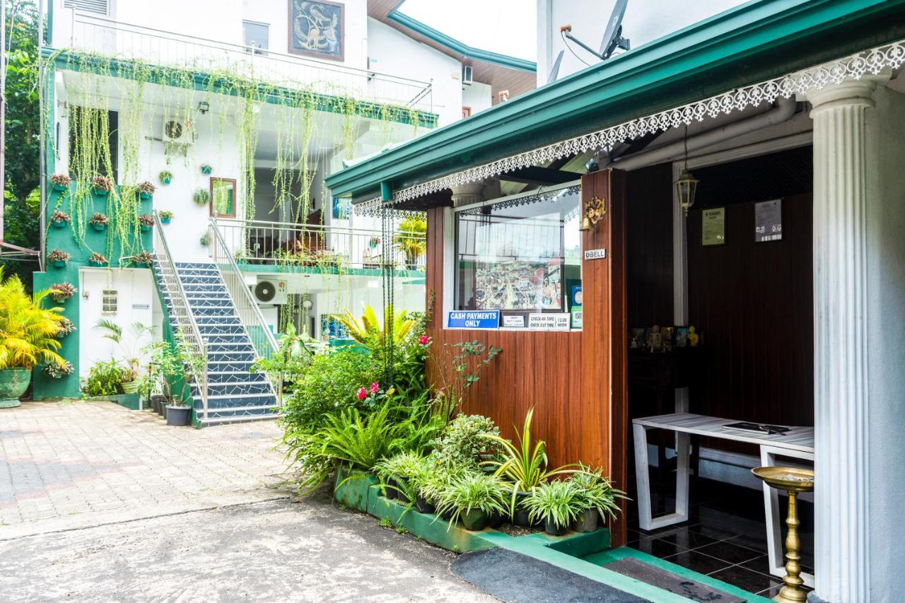 Kandy Riverside Villa Luaran gambar