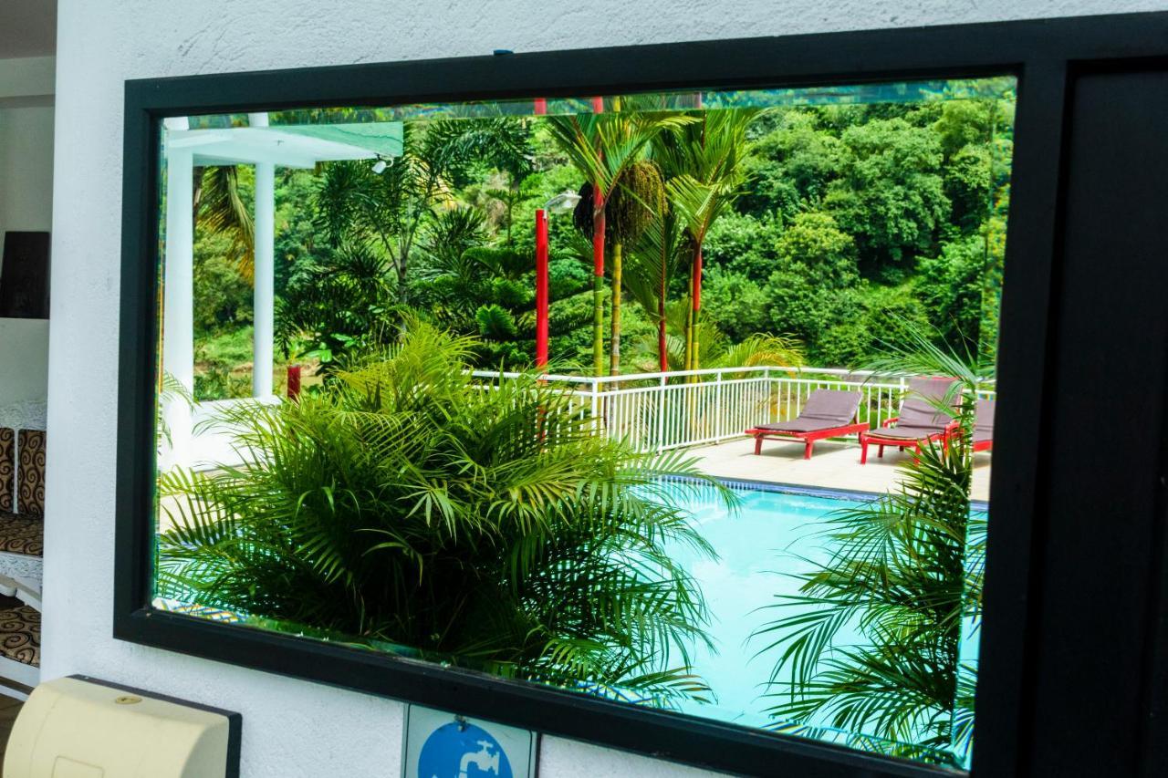Kandy Riverside Villa Luaran gambar