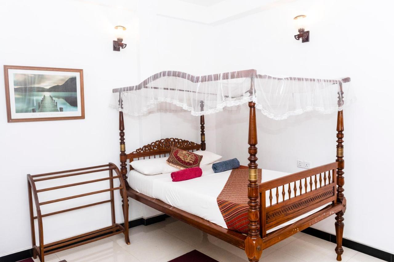 Kandy Riverside Villa Luaran gambar