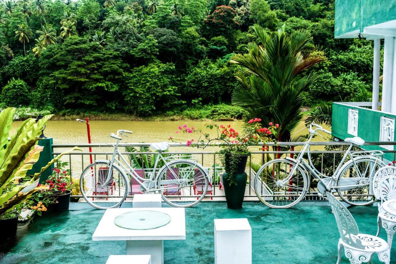 Kandy Riverside Villa Luaran gambar