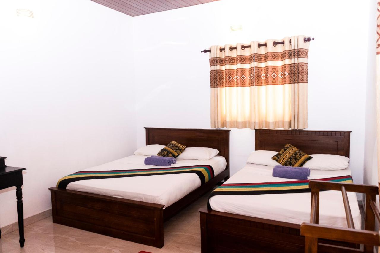 Kandy Riverside Villa Luaran gambar